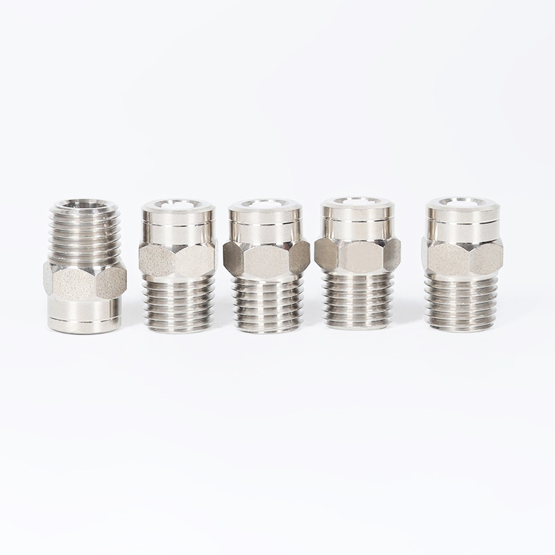 Spyling av støvkjegleomomiseringsdyse